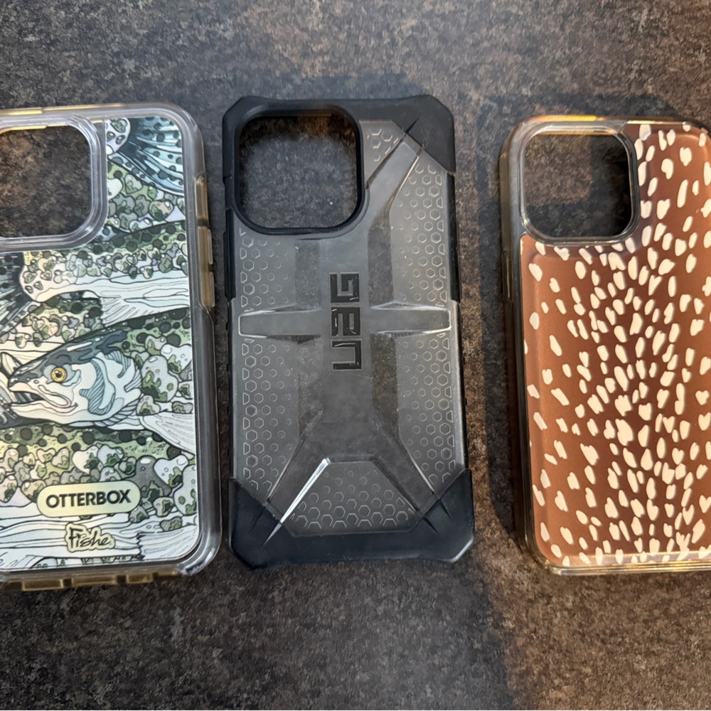 iPhone 13 Pro cases walli, otterbox & uag